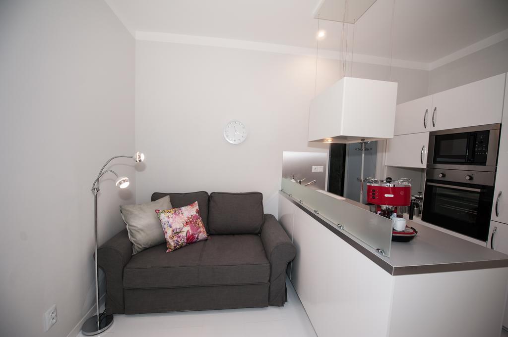 Honeymoon Ruterra Studio Прага Экстерьер фото