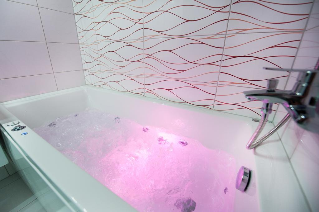 Honeymoon Ruterra Studio Прага Номер фото